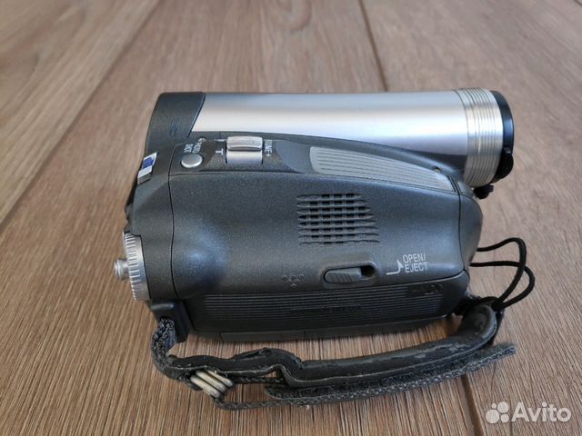 Видеокамера Panasonic NV-GS27