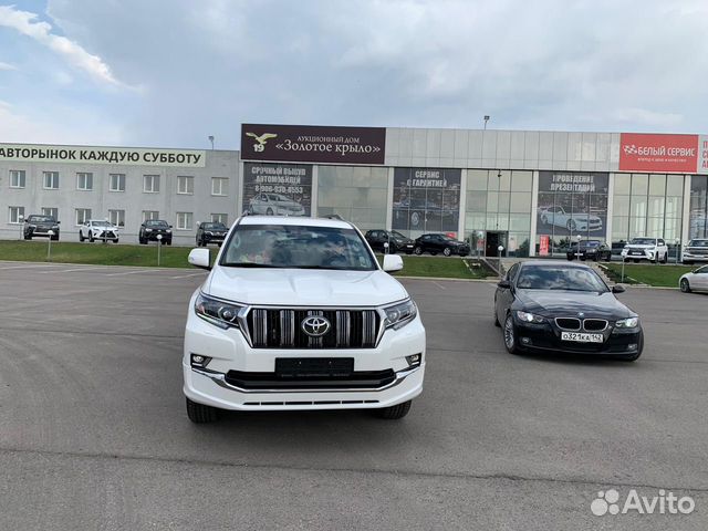 Аренда авто с водителем Аренда авто с водителем