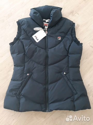 Новая жилетка Fila на пуху 48-50 Новая жилетка Fila на пуху 48-50