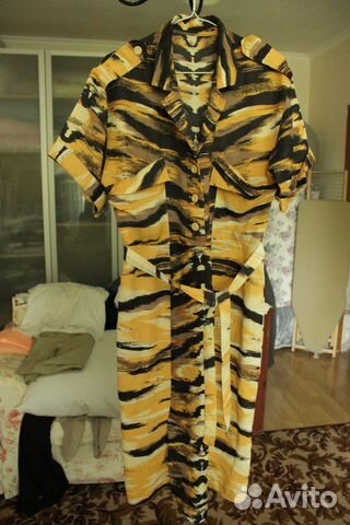 Платье женское с погончиками Платье женское с погончиками