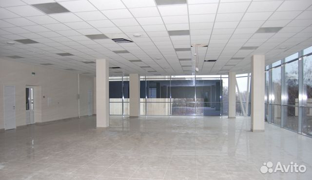 Торговое помещение, 321 м²