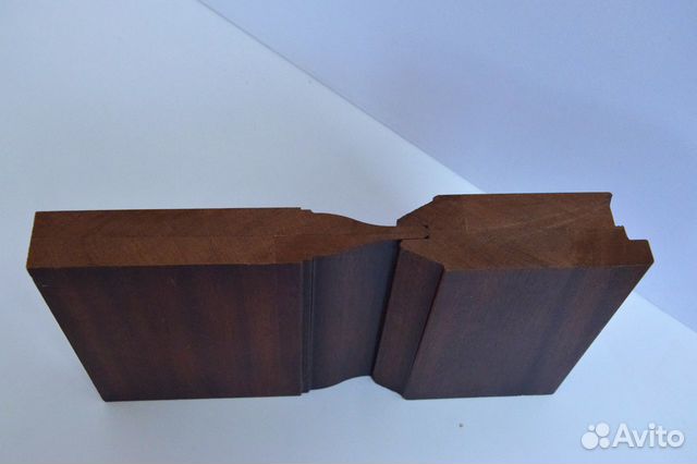 Двери из массива красного дерева (sapely)