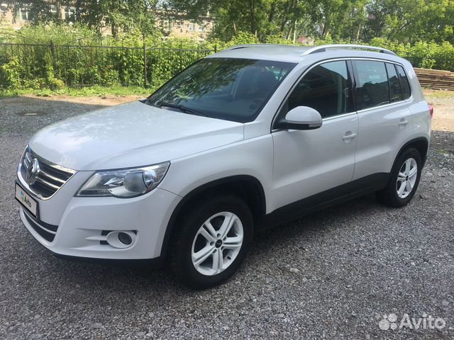 Volkswagen Tiguan 2.0 AT, 2010, 117 000 км