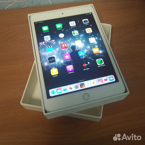 Apple iPad mini 4 (16 gb, Wi-fi only) silver Apple iPad mini 4 (16 gb, Wi-fi only) silver