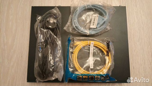 Маршрутизатор Cisco1841 Маршрутизатор Cisco1841