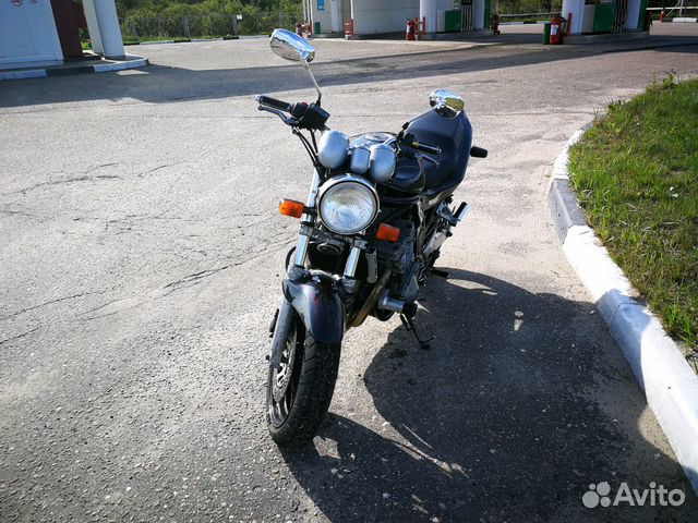 Suzuki GSF 750