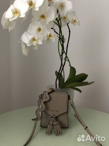 Сумка женская «charles & keith» оригинал Сумка женская «charles & keith» оригинал