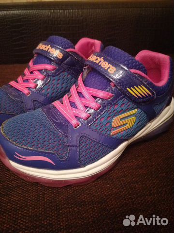 Кроссовки для девочки Skechers