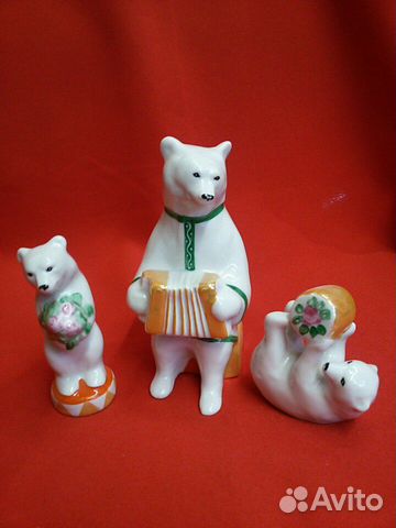 Статуэтки «Цирковые медведи с тумбой, с гармошкой