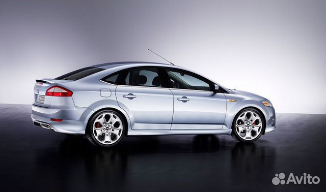 Заднее левое стекло Ford Mondeo Заднее левое стекло Ford Mondeo