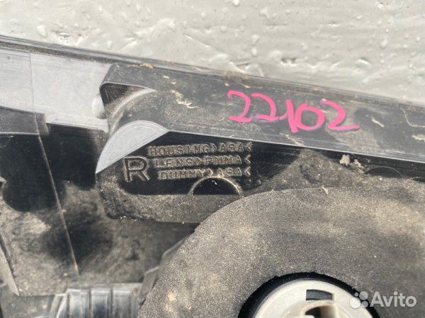 Фонарь В крышку багажника задний правый Mitsubishi Фонарь В крышку багажника задний правый Mitsubishi