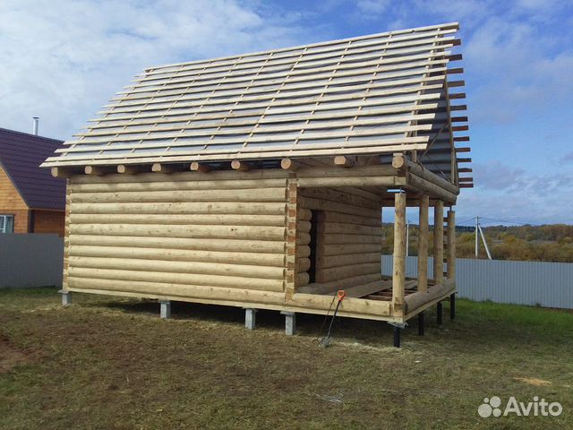 Сруб бани под усадку Сруб бани под усадку