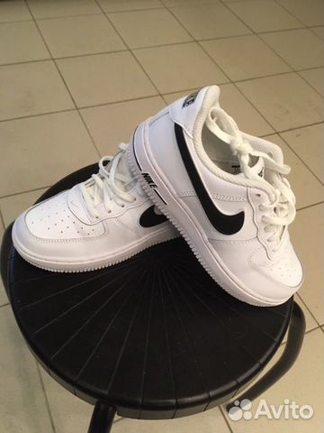 Кроссовки Nike Air Force 1 детские EUR33 Кроссовки Nike Air Force 1 детские EUR33