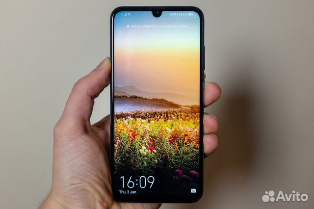 Honor 10 4/64GB (4/64GB) Honor 10 4/64GB (4/64GB)