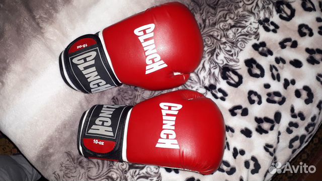 Боксерские перчатки