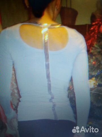 Кофточка оригинальная с паетками р-р 42