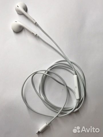 Наушники Apple EarPods Lightning Оригинал Наушники Apple EarPods Lightning Оригинал