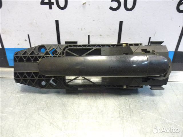 Ручка двери наружная передняя правая Skoda Yeti 5L