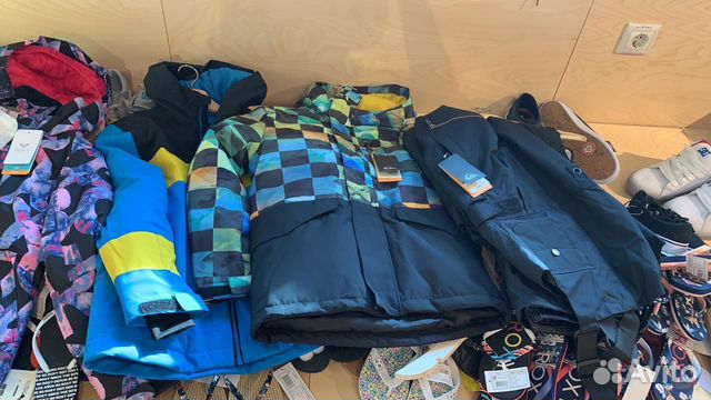 Куртка зимняя Quiksilver новая Куртка зимняя Quiksilver новая