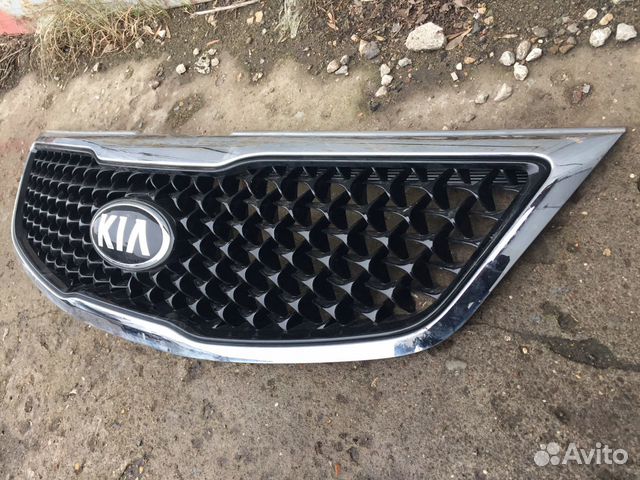 Решетка радиатор Kia Sportage 3 рест