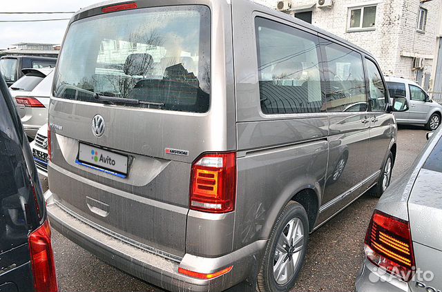 Volkswagen Multivan 2.0 AMT, 2019