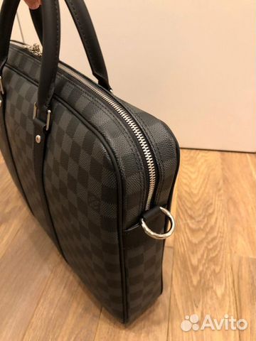 Портфель мужской Louis Vuitton в наличии Портфель мужской Louis Vuitton в наличии