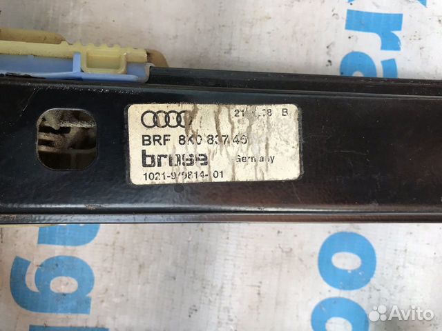 Стеклоподъемник передний левый Audi A4 B8
