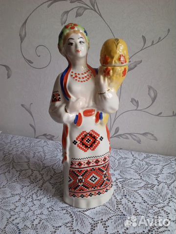 Статуэтка, бутылка, штоф, времён СССР, девушка с к