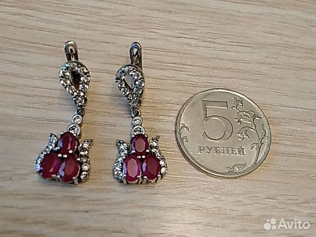 Серебряный комплект с рубинами Тайланд Серебряный комплект с рубинами Тайланд