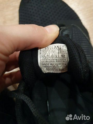 Кроссовки asics