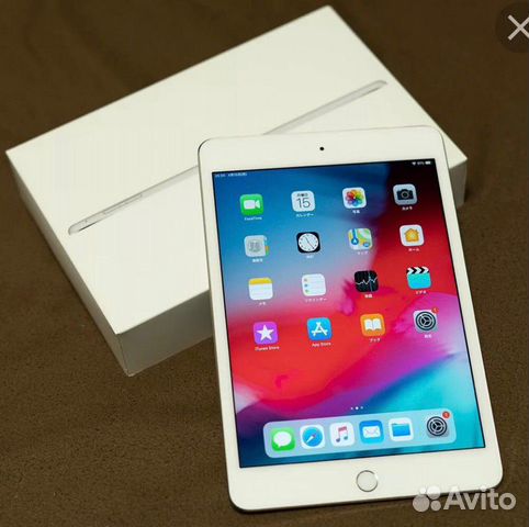 iPad mini4 серего цвета