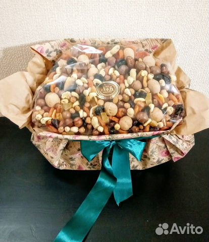 Композиция с орехами и сухофруктами Композиция с орехами и сухофруктами