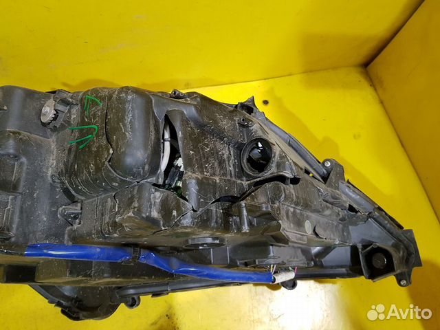 Фара левая Lexus ES 6 2015-2018 LED Фара левая Lexus ES 6 2015-2018 LED