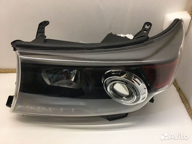 Фары передние Toyota Land Cruiser 200 (12-15) Фары передние Toyota Land Cruiser 200 (12-15)