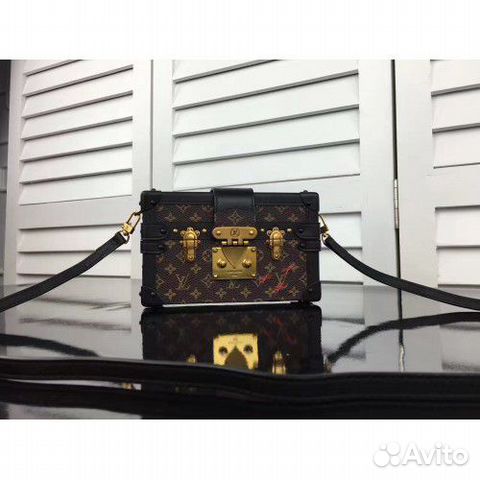 Cумка Louis Vuitton Petite Malle сундук Клатч Cумка Louis Vuitton Petite Malle сундук Клатч