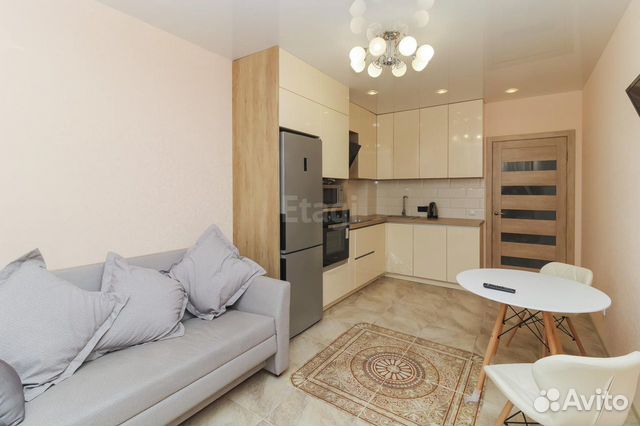 2-к квартира, 60 м², 8/16 эт.