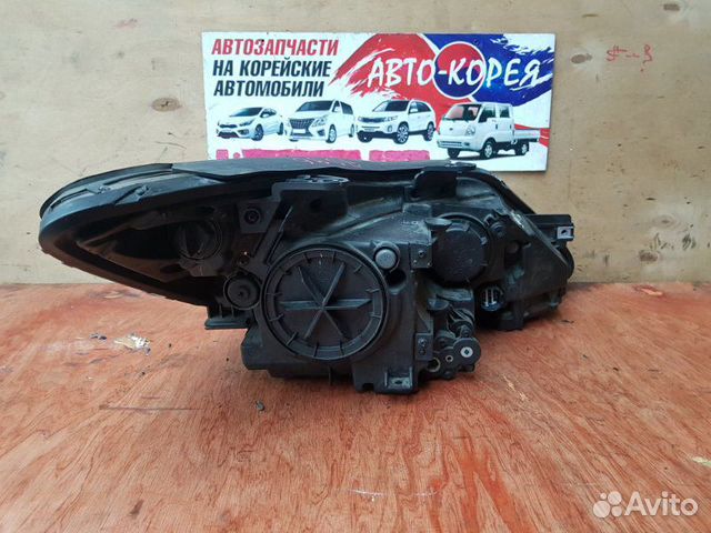 Фара передняя левая Hyundai Genesis 2008-2013