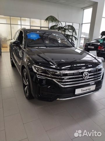 Volkswagen Touareg 3.0 AT, 2019