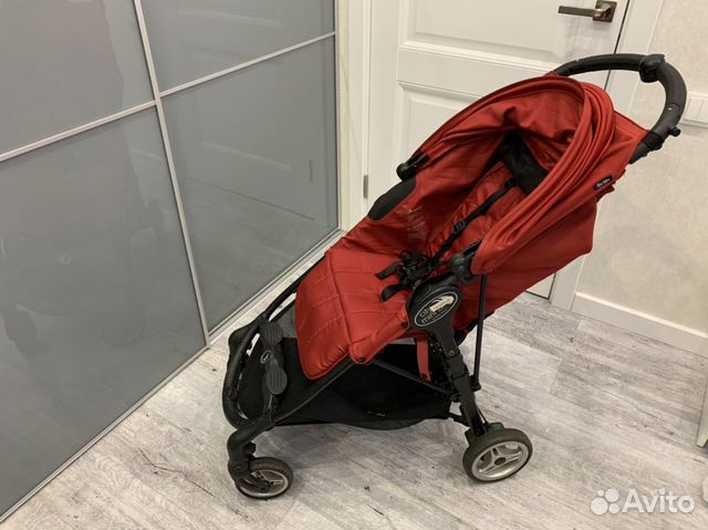 Коляска Baby Jogger City Mini Zip - Red Коляска Baby Jogger City Mini Zip - Red
