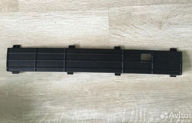 Накладка на решетку радиатора Поло(Polo ) Накладка на решетку радиатора Поло(Polo )