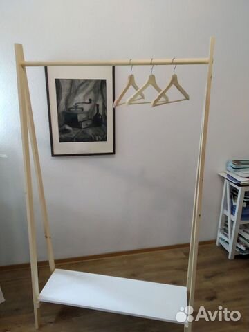 Вешалка напольная