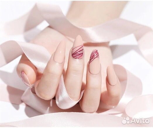 Маникюр,брови,реснички