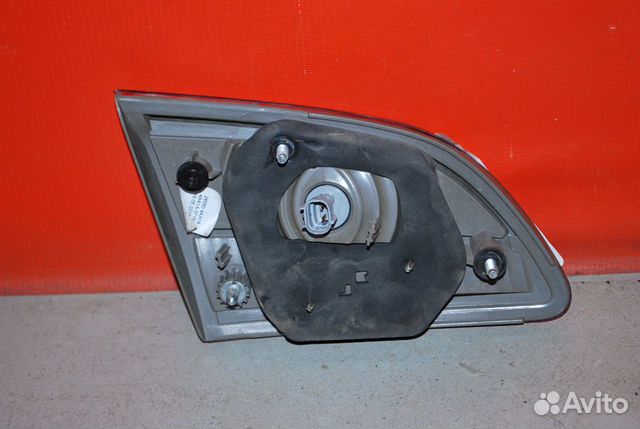 Фонарь внутренний правый Ниссан Альмера