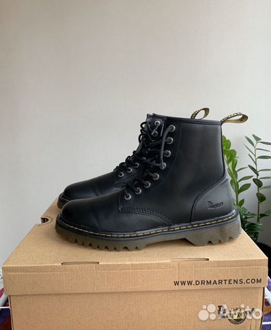 doc martens awley