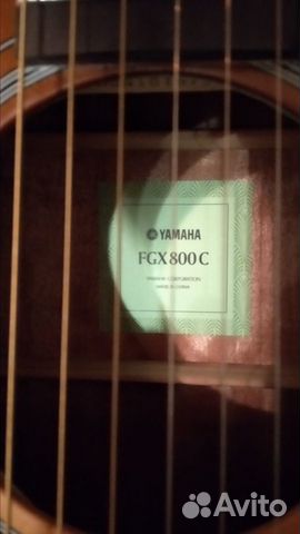 Электроакустическая гитара Yamaha FGX800C