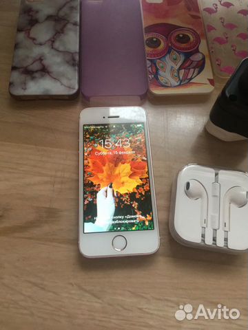 iPhone 5se розовый 16гб