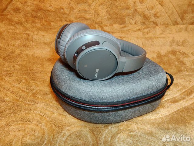 Sony wh ch700n. Bluetooth n51822 Redmond.