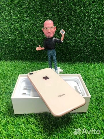 Телефон iPhone 8 64gb