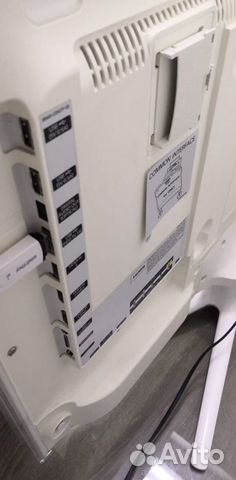 Телевизор SAMSUNG 32