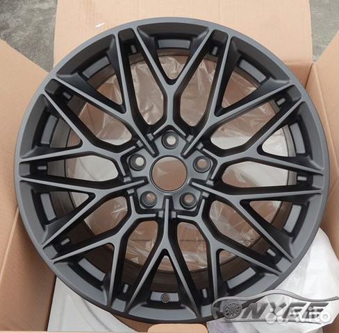 Диски HRE P200 Replika R20 J8.5 ET25 5x112 черные Диски HRE P200 Replika R20 J8.5 ET25 5x112 черные